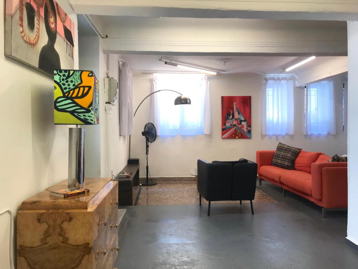 Stylish, Basement Studio With Roof Top Access - Ep9B アテネ エクステリア 写真